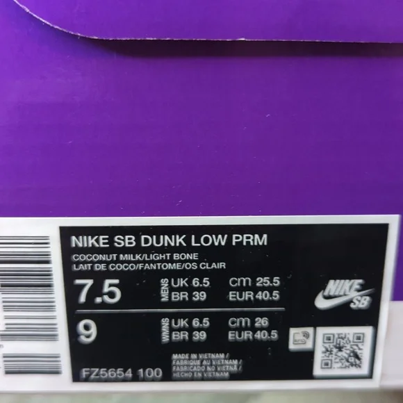 Nike SB Dunk Low PRM Coconut Milk/Light Bone Size Men's 7.5 Woman's 9 - Picture 6 of 6